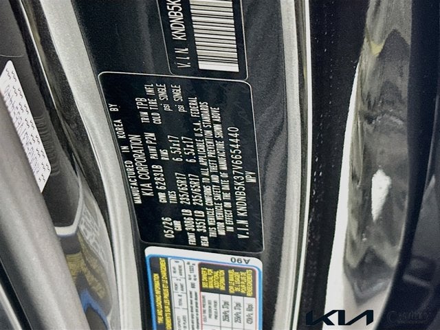 2027 Kia Carnival LXS