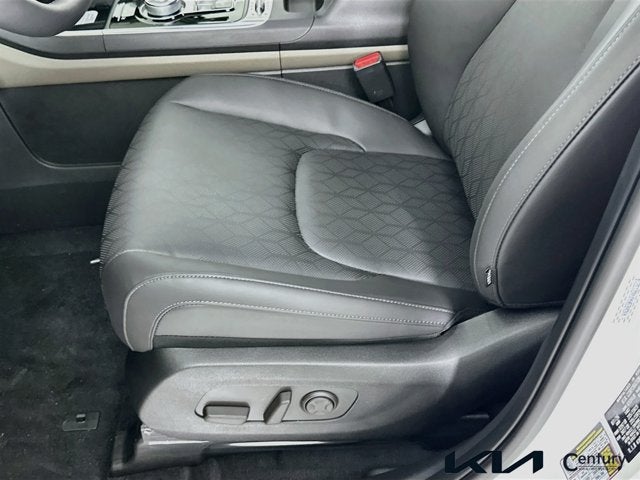 2027 Kia Carnival Hybrid SX