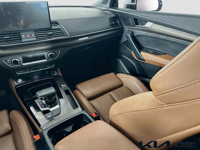2023 Audi Q5 S line Premium Plus