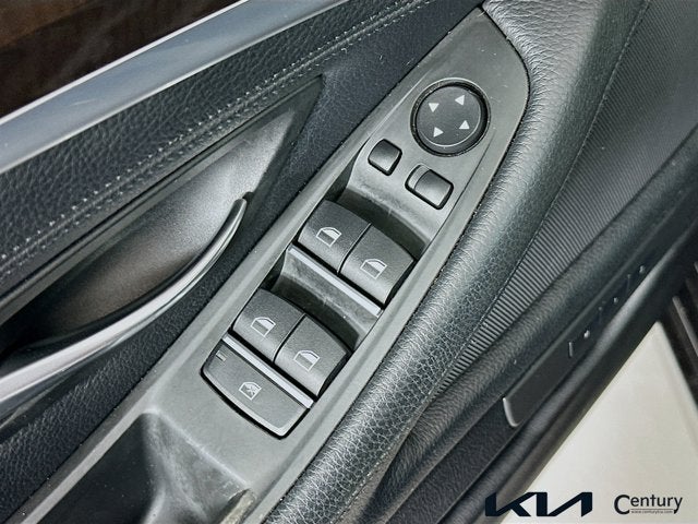 2013 BMW 5 Series 528i