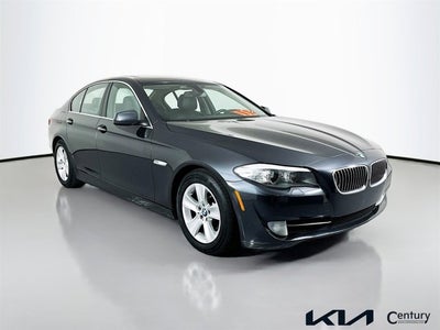 2013 BMW 5 Series 528i