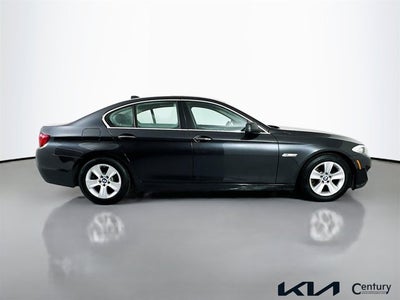 2013 BMW 5 Series 528i
