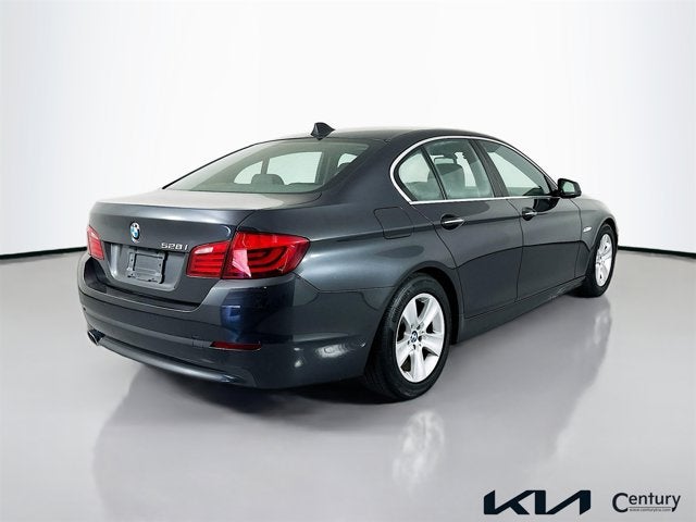 2013 BMW 5 Series 528i